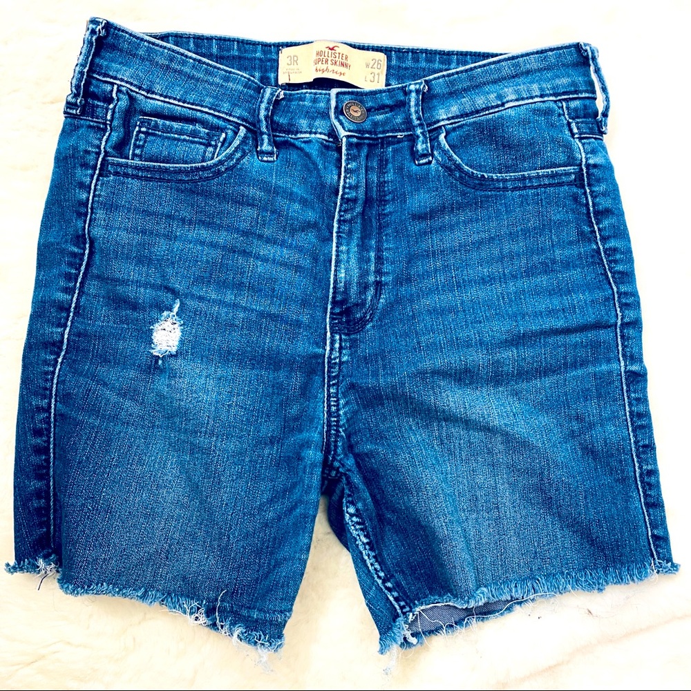 Hollister Super Skinny Ripped High Rise Shorts